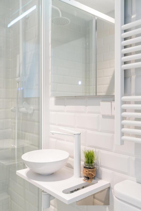 Behouse Campana Apartment Sevilla Exterior foto